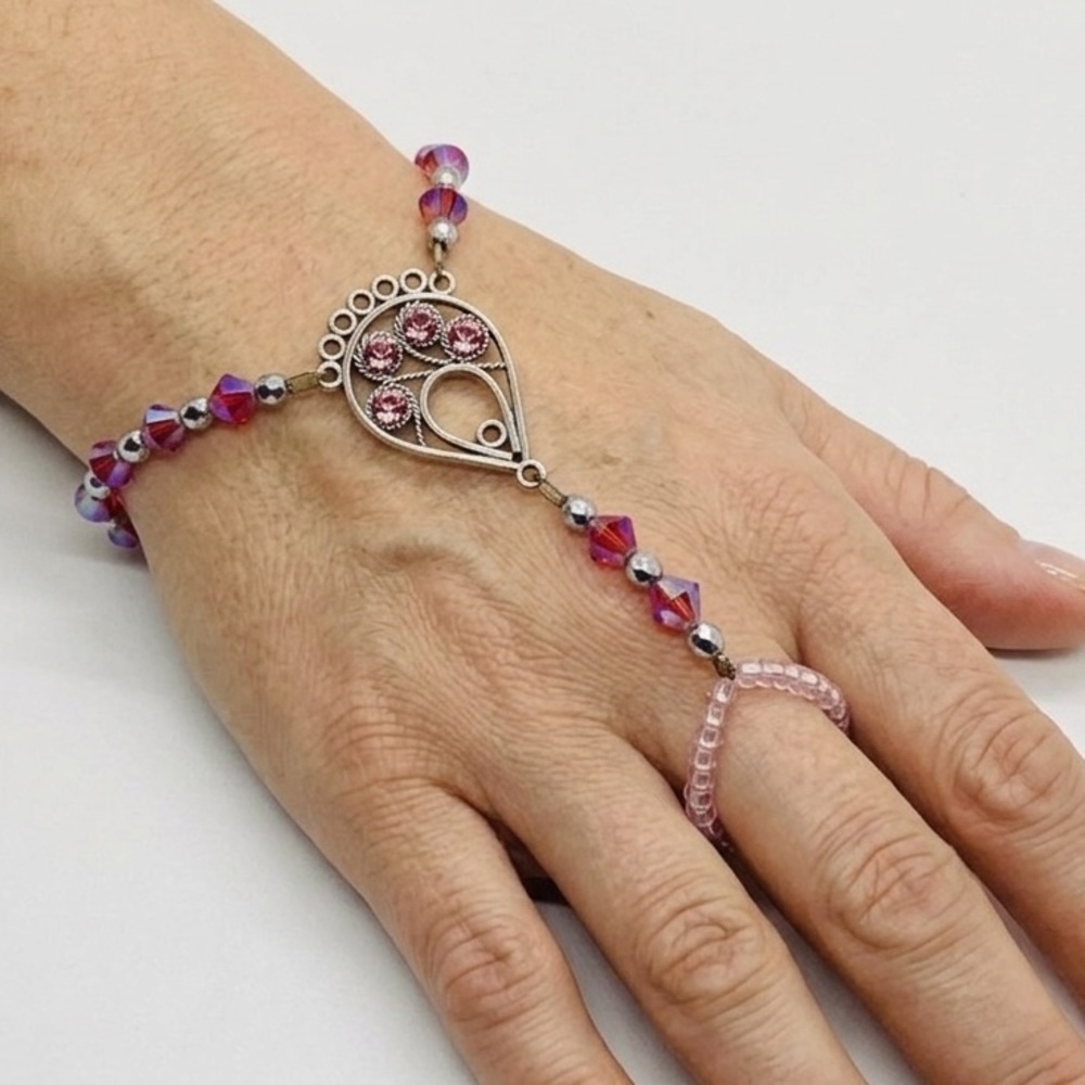 Aurora Borealis Hand Chain Bracelet Pink Rhinestone Silver Tone Beaded Ring